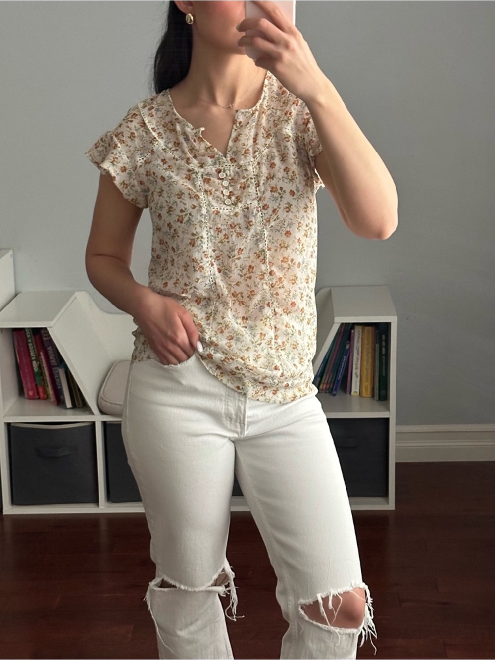 Romy Cream Floral Lace-Trim Blouse with button details - Picture 2 of 10